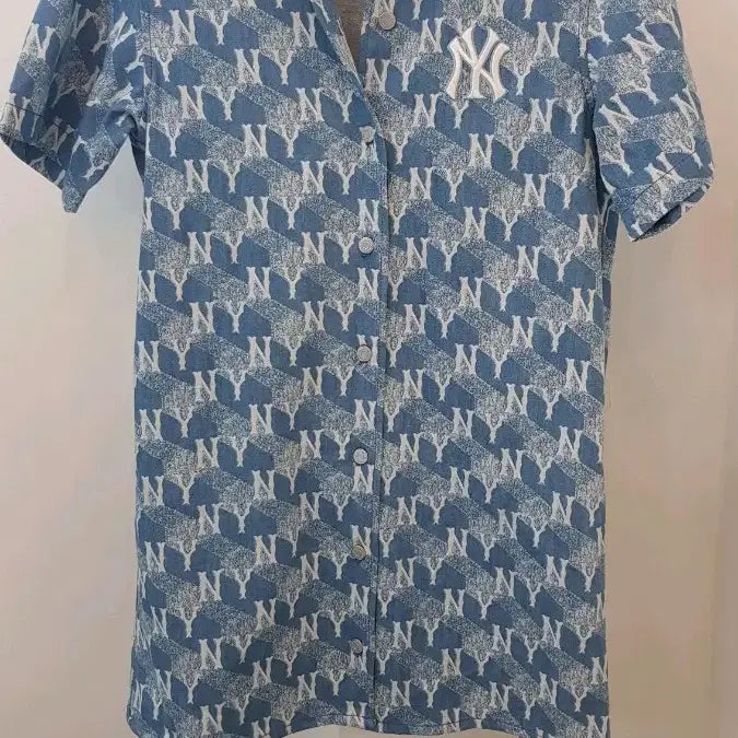 [BUNJANG] MLB Cube Monogram Print Short Sleeve Denim Dress / MLB 큐브 모노그램 프린트 반팔데님원피스 (가단50cm나옴)
