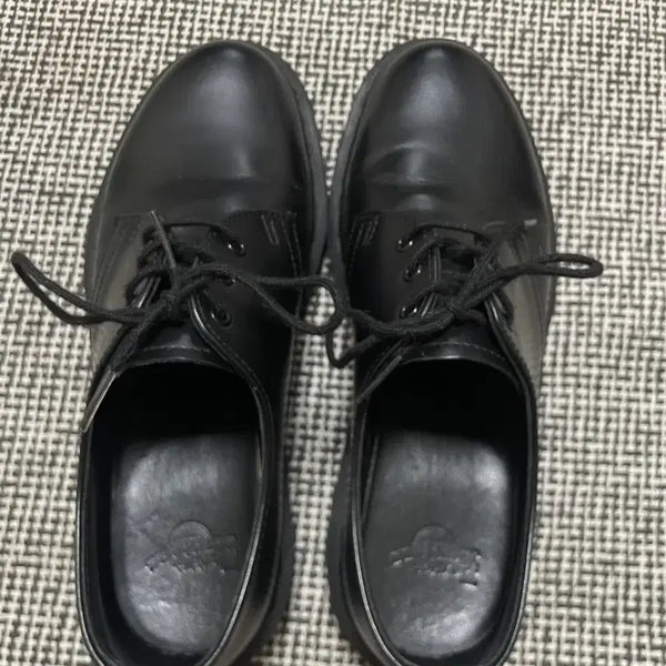 [BUNJANG] Dr. Martens 3-Eye Derby Shoes Mono Black / 닥터마틴 3홀 더비슈즈