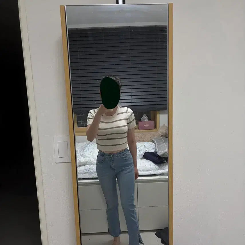 [BUNJANG] Comfortable Jeans with Side Slit Hem / 너무너무 편한 바지