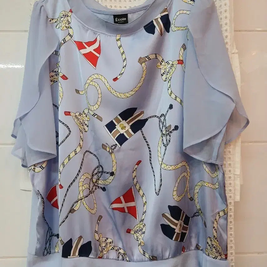 [BUNJANG] Ecole Marine Pattern Silk Blouse / 에꼴 마린 패턴 실크 블라우스 66