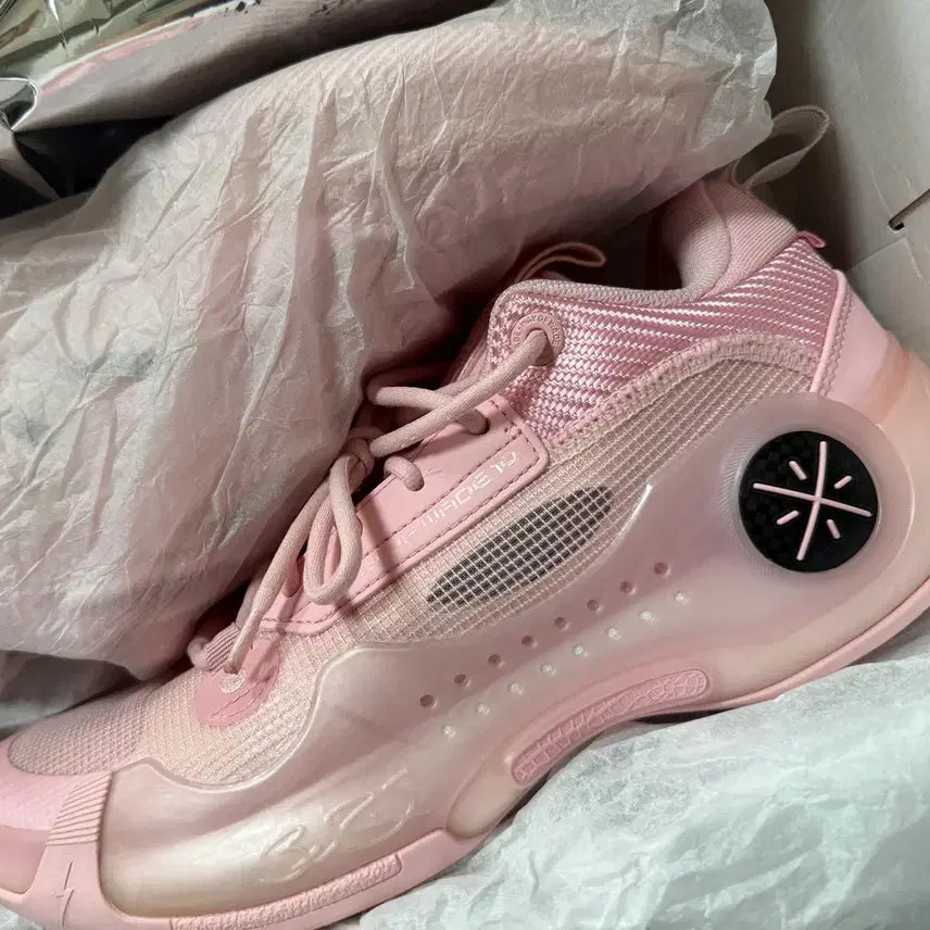 [BUNJANG] Li-Ning WOW10 Low Cherry Blossom Basketball Shoes US 9 (270mm) / (270) 리닝 wow10 low 체리블라썸