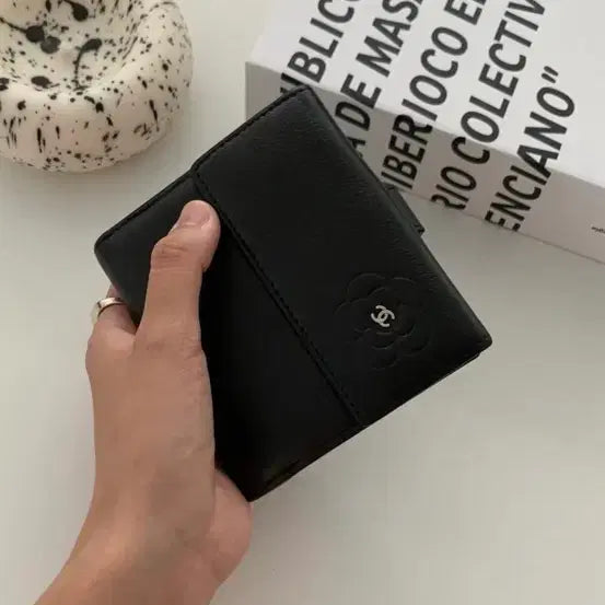 [BUNJANG] Chanel Vintage Bifold Wallet / 샤넬 빈티지 반지갑