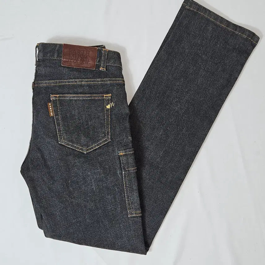 [BUNJANG] Earth Music & Ecology Japanese Edition Raw Denim Cargo Black Jeans Size 3 / 어스뮤직앤이콜로지 일본판 코팅 생지 데님팬츠 카고 블랙 진 3사이즈