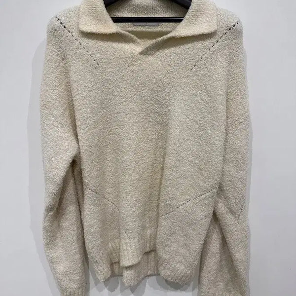 [BUNJANG] Noirer Bouclé V-Neck Knit Sweater / [Free] 느와르 부클레 브이넥 니트