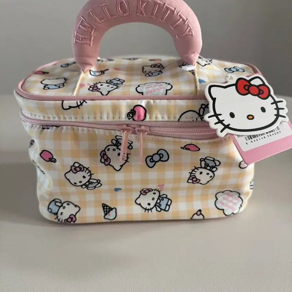 [BUNJANG] Sanrio Hello Kitty Checkered Pouch / 산리오 헬로키티 체크 무늬 파우치