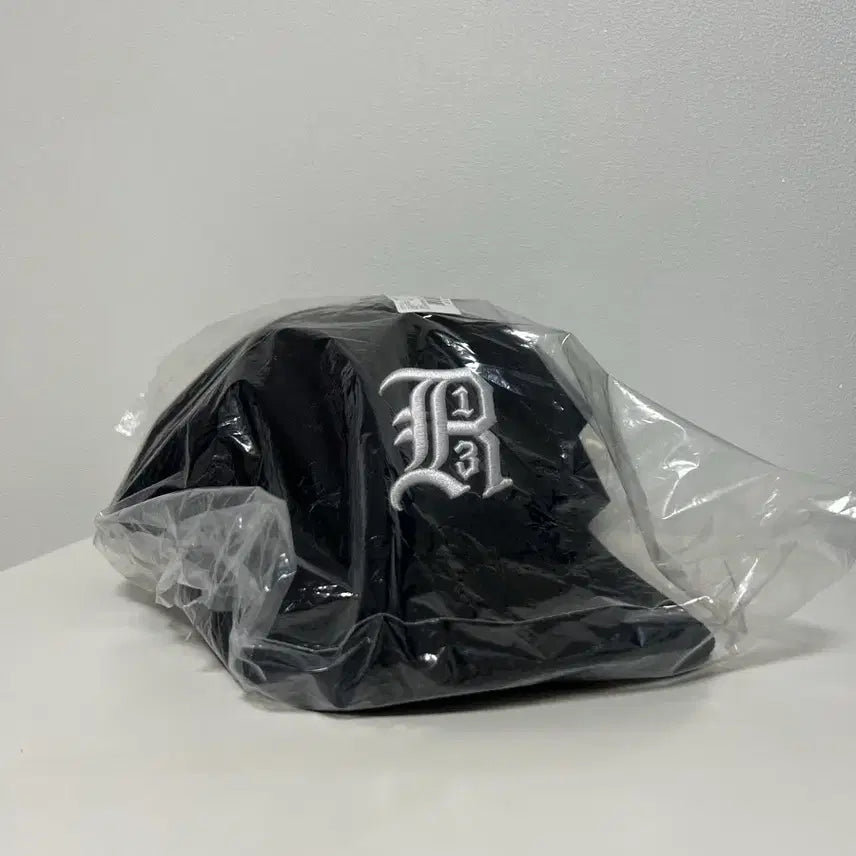 [BUNJANG] ALSSETHIN R13 Baseball Cap Black / 알써틴 R13 베이스볼 캡 블랙 새상품