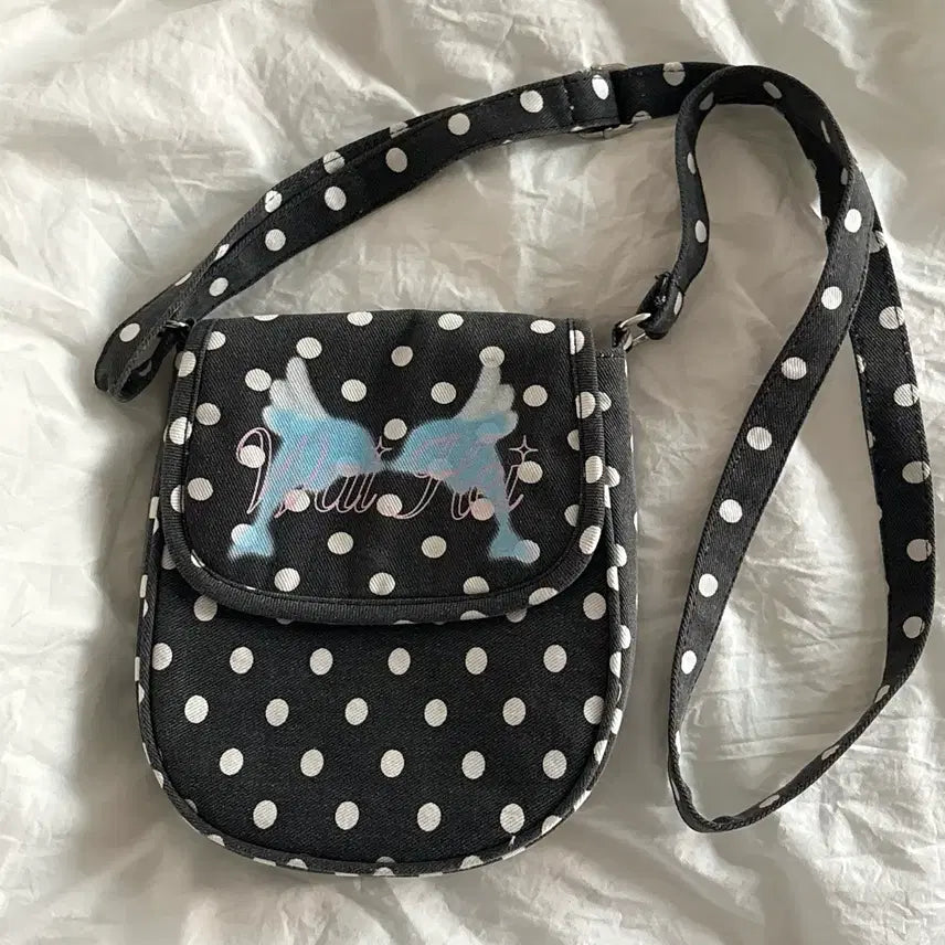 [BUNJANG] YK Bag Dolphin Mori Girl Angel Core Crossbody Bag / 와이케이 가방 크로스백 도트 돌고래 모리걸 엔젤 코어