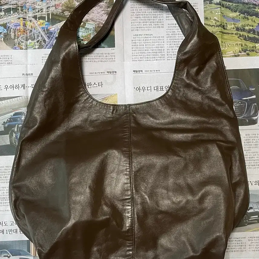 [BUNJANG] Robbe Italy Napa Lambskin Big Shoulder Bag GAC24C302 [L] / [로보] 이태리 나파 램스킨 빅 숄더백 GAC24C302 [ L ]