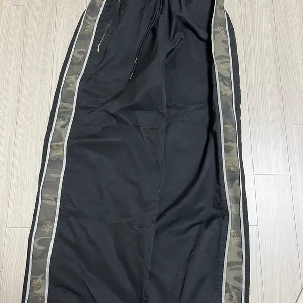 [BUNJANG] Poleriteru Camo Track Pants Black / [3] 폴리테루 트랙팬츠 사이드 카모 블랙