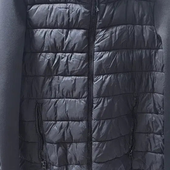 [BUNJANG] Zara Lightweight Padded Hooded Zip-Up Jacket Black / 자라 경량 패딩 후드집업 검정