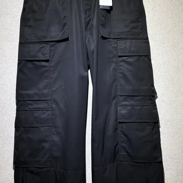 [BUNJANG] Juun.J Multi Pocket Pants / 준지 멀티 포켓 팬츠