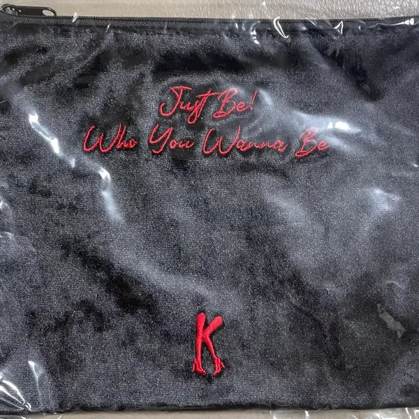 [BUNJANG] Kinky Boots Musical Velvet Embroidered Pouch / 뮤지컬 킹키부츠 벨벳 자수 파우치 미사용 새제품