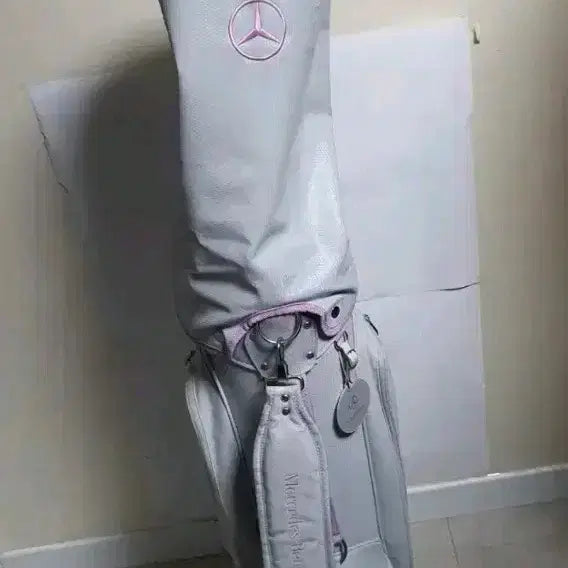 [BUNJANG] Mercedes-Benz x TaylorMade Lightweight Golf Caddy Bag / 초경량 벤츠골프백 골프캐디백 벤츠 테일러메이드 골프백 초경량