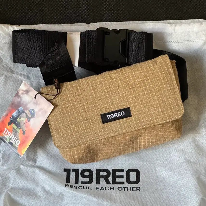 [BUNJANG] 119Leo Firefighter Hose Mini Crossbody Bag Beige / (새상품)119레오 방화복/소방호스 미니 크로스백
