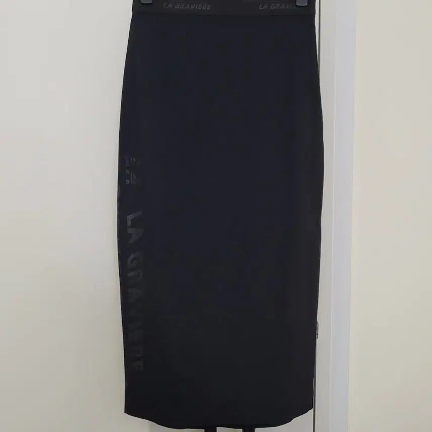 [BUNJANG] TIME by Handsome Black Nylon Spandex Banding H-Line Long Skirt / 한섬 타임 TIME 라그라비에르 블랙 나일론 스판 밴딩 스커트 44~55