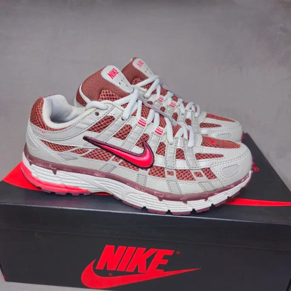 [BUNJANG] Nike P-6000 Sneakers / 나이키 P-6000 운동화 (230)