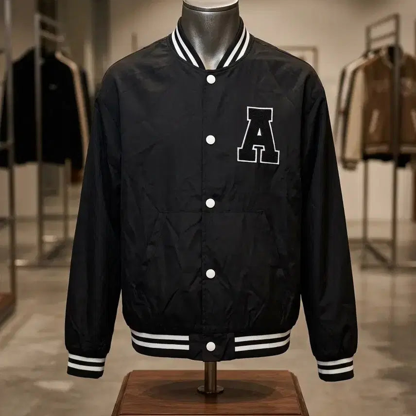 [BUNJANG] Black Varsity Jacket / 봄여름/새상품/남 90/ 여 77/블랙 A 바시티 자켓