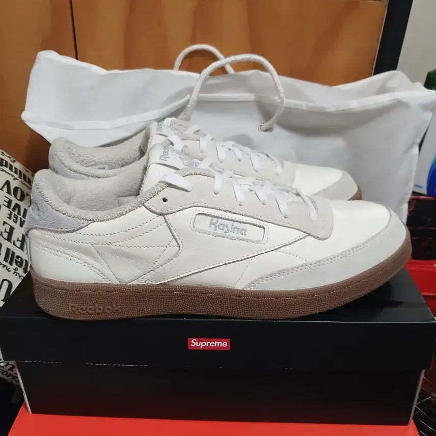 [BUNJANG] Cassina x Reebok Club C 85 GTX Sneakers / 카시나 x 리복 콜라보 + 서비스 운동화 반스까지