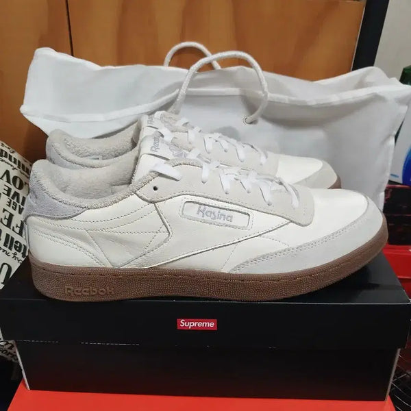 [BUNJANG] Cassina x Reebok Club C 85 GTX Sneakers / 카시나 x 리복 콜라보 + 서비스 운동화 반스까지
