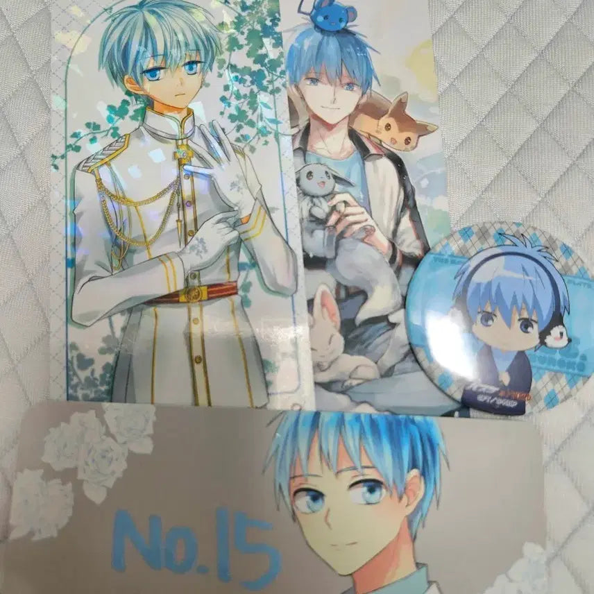 [BUNJANG] Kuroko's Basketball Tetsuya Kuroko Merchandise Bundle (Postcard, Badge) / 일괄)쿠로코의 농구 쿠로코 테츠야 비공굿 세트 엽서 뱃지