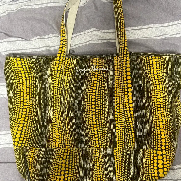 [BUNJANG] Yayoi Kusama x Uniqlo Collaboration Tote Bag / Eco Bag / 야요이 쿠사마 유니클로 콜라보 토트백 에코백