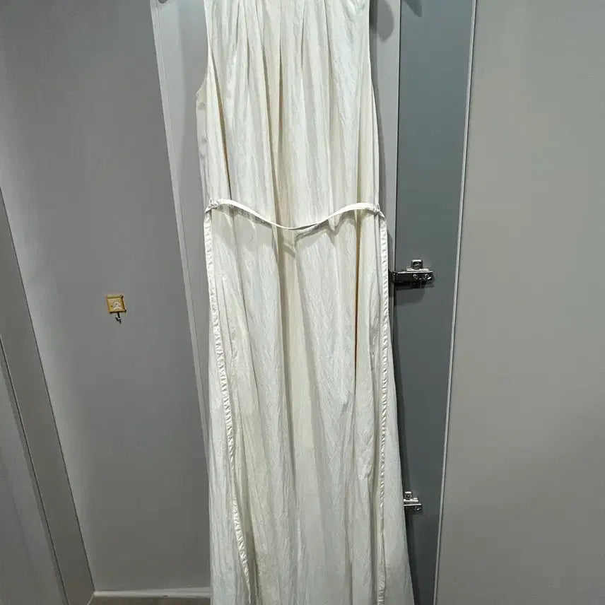 [BUNJANG] SIENA DIANA Belted Shirring Dress Max S / 시에 디아나 벨티드 셔링 드레스 맥스 s
