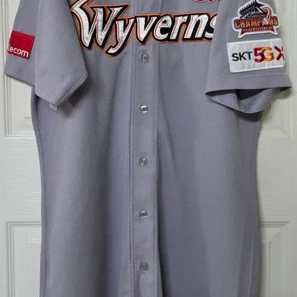 [BUNJANG] SSG Landers (SK Wyverns) Dynafit Away Player-Issued Baseball Jersey (Yoon Hee-sang, Game-Worn) / SK와이번스(SSG랜더스) 다이나핏 원정 유니폼(윤희상 지급, 실착)