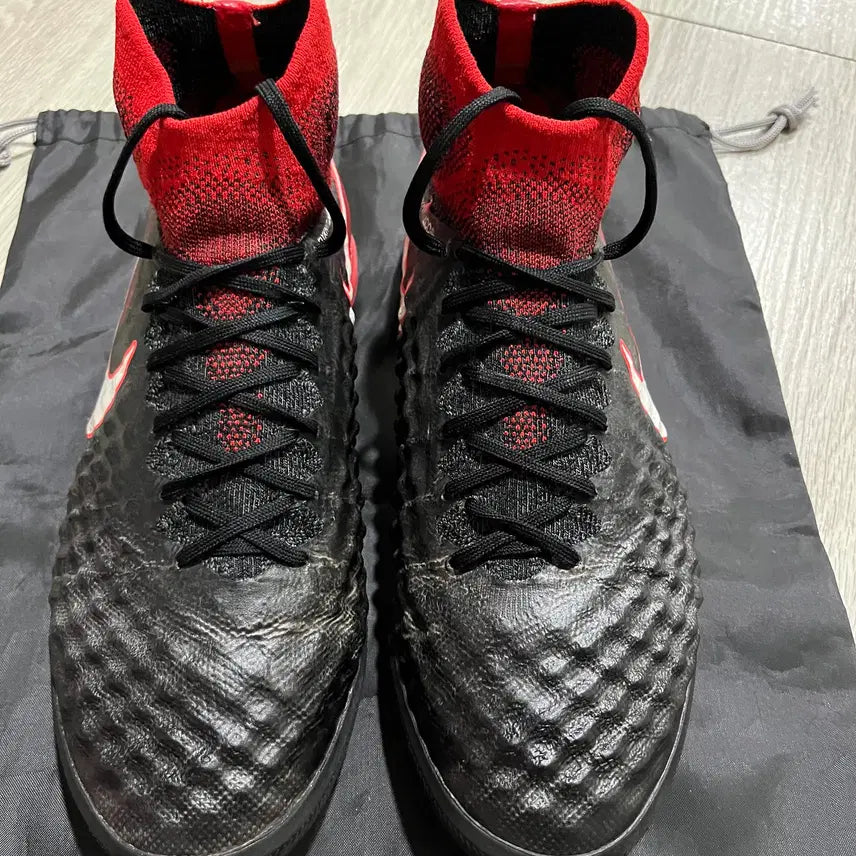 [BUNJANG] Nike Magista Proximo II TF Football Boots 255 / 나이키 마지스타 프록시모2 TF [255] 풋살화