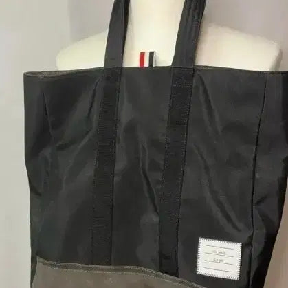 [BUNJANG] Thom Browne Tote Bag / 톰브라운 토트백