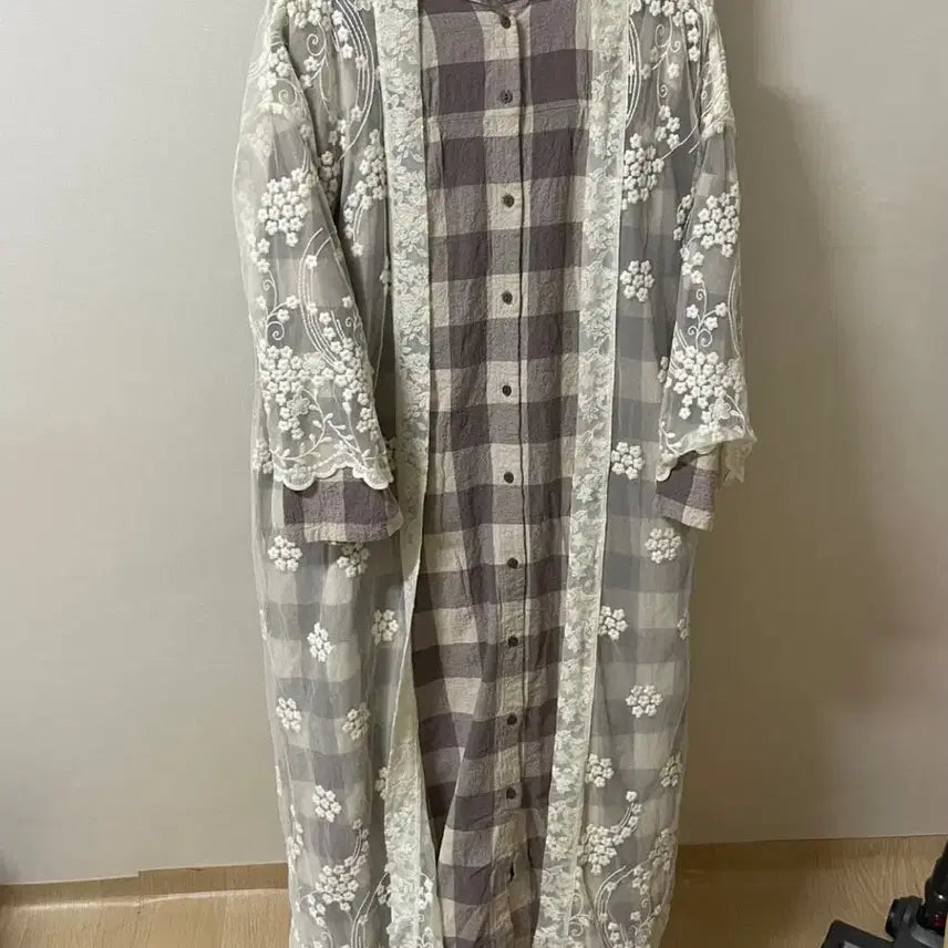 [BUNJANG] Cocomo-Ri Mori Girl Bat Shirt Dress & Lace Cardigan 2-Piece Set / 코코모리 모리 모리걸 바선생 셔츠 원피스 2psc set