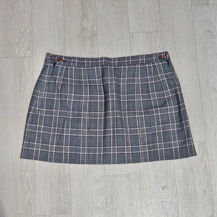[BUNJANG] Hanah middle school uniform short skirt / 하나중 교복 짧치