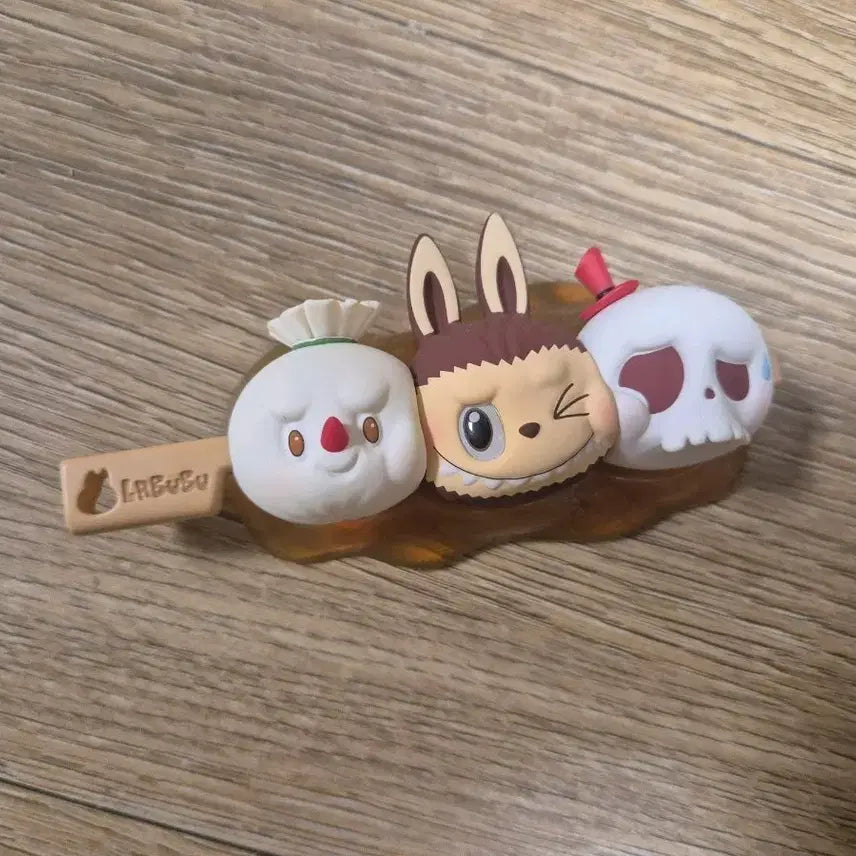 [BUNJANG] Labubu Suspect Convenience Store Figure / 라부부 수상한 편의점 피규어