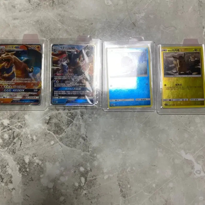[BUNJANG] Pokemon Card Set: Detective Pikachu, Charizard GX, Greninja GX, Psyduck, Pikachu / 포켓몬카드(명탐정피카츄) 리자몽gx 개굴닌자gx 고라파덕 피카츄