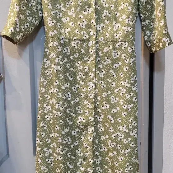 [BUNJANG] Floral V-Neck Long Dress / 잔꽃 패턴 브이넥 원피스