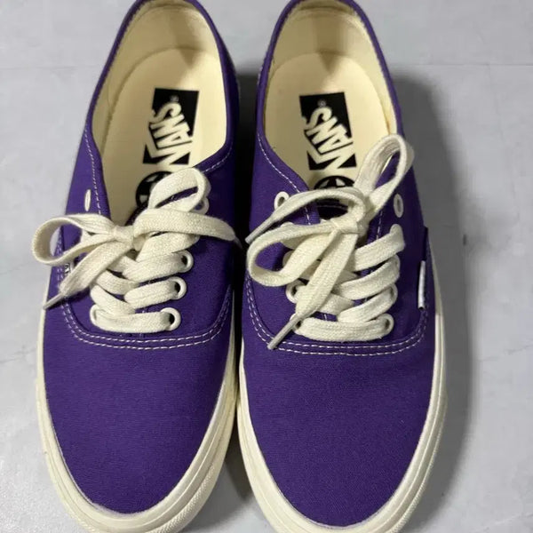 [BUNJANG] Vans Authentic Reissue Sneakers (250mm) / 250)반스 어센틱 리이슈