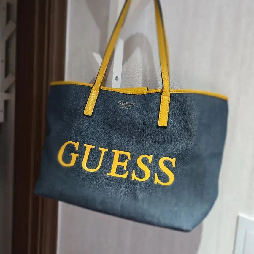 [BUNJANG] Guess Denim Shoulder Bag / 게스 데님숄더백