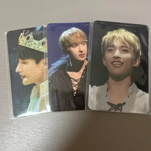 [BUNJANG] SEVENTEEN Dokyeom 3 Photocard Set (Excalibur) / 도겸 엑스칼리버 3장 세트