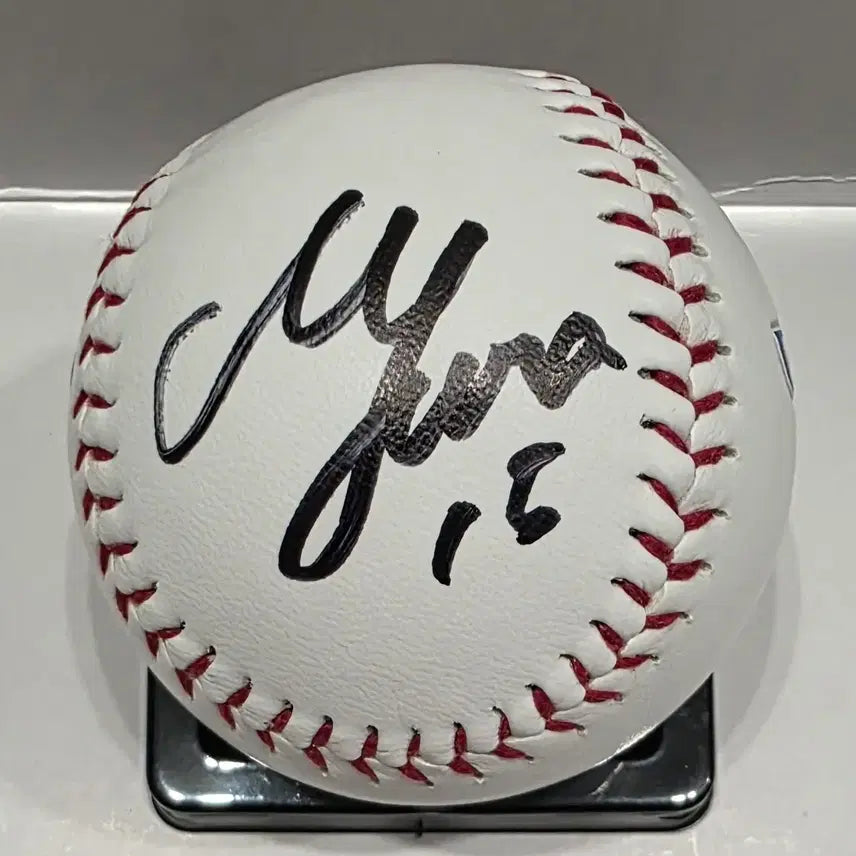 [BUNJANG] Yura Miyaji Signed Baseball with Samsung Logo / 미야지 유라 삼성 로고볼 싸인볼