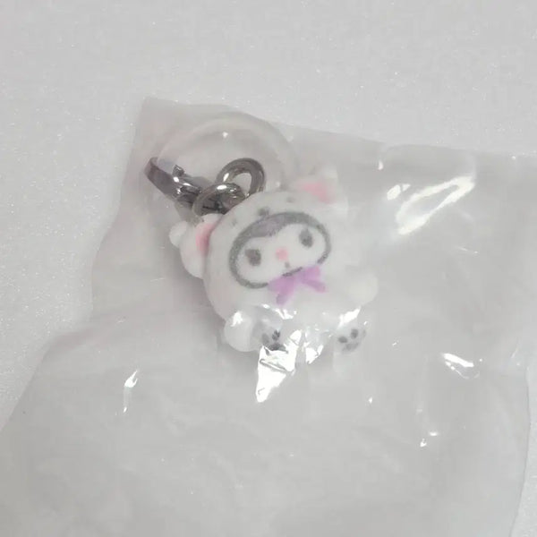 [BUNJANG] Kuromi Shirokuma Bear Flocking Mark Gacha / 쿠로미 시로쿠마 곰 플로키 메지루시 가챠