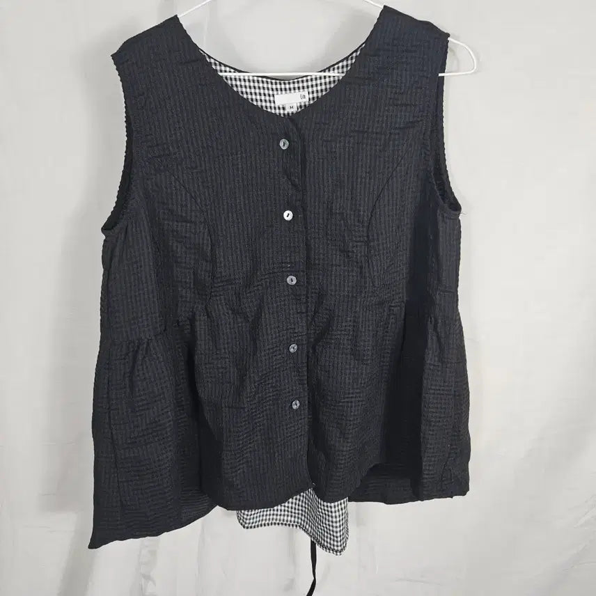 [BUNJANG] Checkered Color-Block Sleeveless Blouse / 체크무늬 배색 블랙 민소매 블라우스M