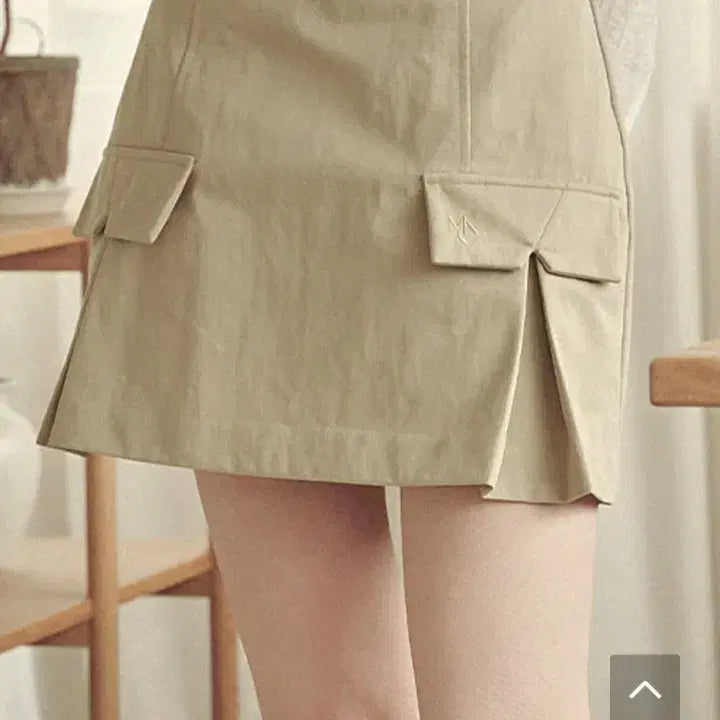 [BUNJANG] Mikene Jasmine Mpoint Pleats Mini Skirt Size 1 (27-28) / 미케네 자스민 엠포인트 플리츠 미니 스커트 사이즈 1 (27~28) (M