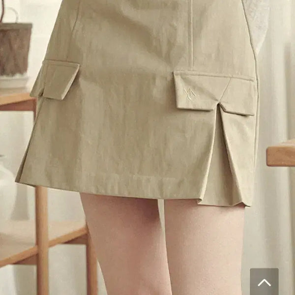 [BUNJANG] Mikene Jasmine Mpoint Pleats Mini Skirt Size 1 (27-28) / 미케네 자스민 엠포인트 플리츠 미니 스커트 사이즈 1 (27~28) (M