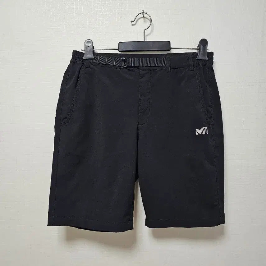 [BUNJANG] Millet Men's Black Shorts Size 34 / 밀레 반바지 블랙  남성 34
