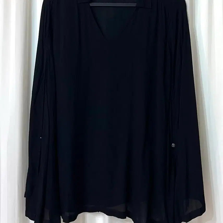 [BUNJANG] By the Sea Black Rayon Cape Top / 블랙 by the sea 면 케이프 상의 거의새것 44-66