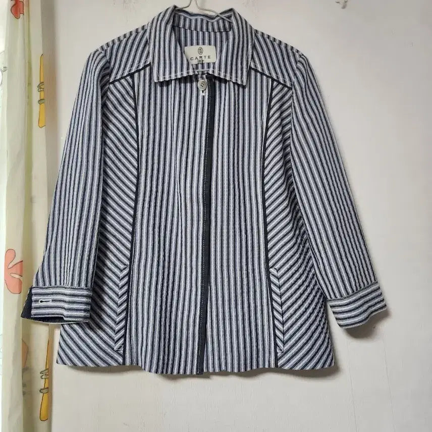 [BUNJANG] Carte Stripe Women's Jacket / 까르뜨 스트라이프 여성  재킷 95