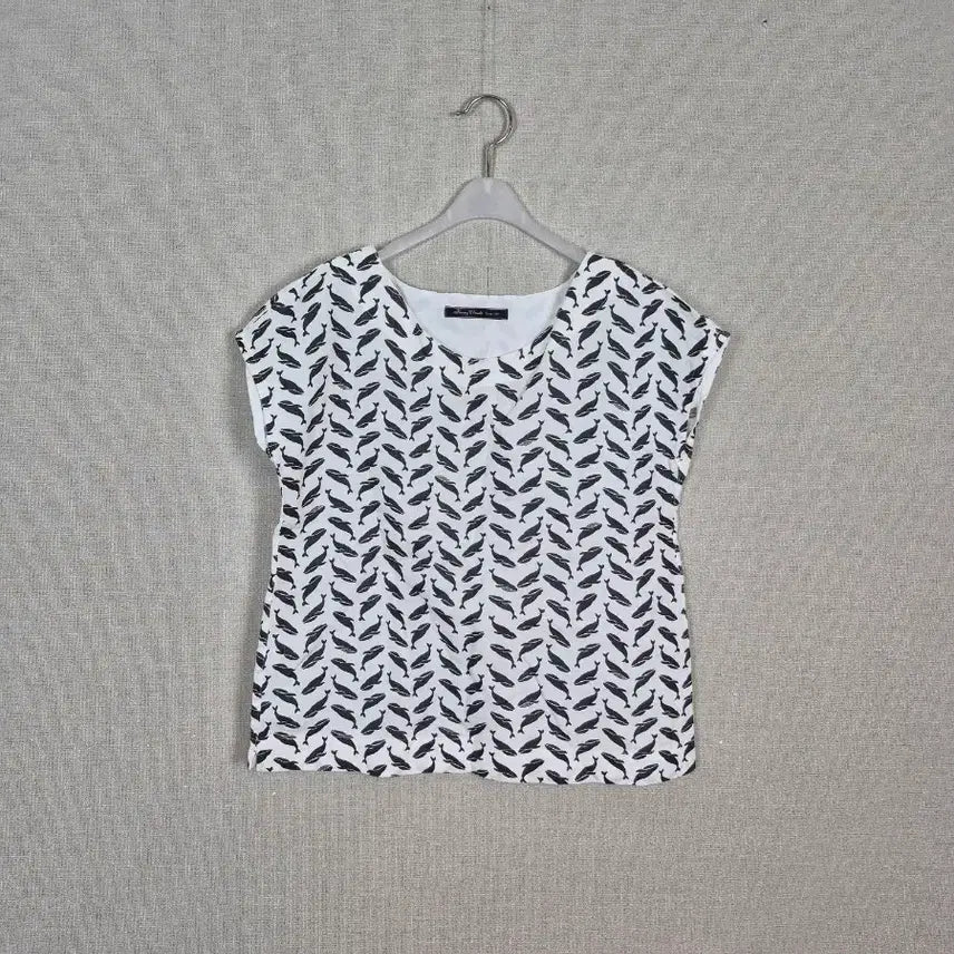 [BUNJANG] Whale Pattern Short Sleeve Top - M Size / (#55,66추천/M)마100% 귀여운 고래 반팔 상의