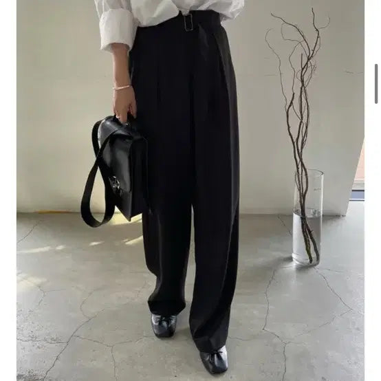 [BUNJANG] London Plot Wide Slacks - Size M / 런던플랏 와이드 슬랙스 M 하객룩