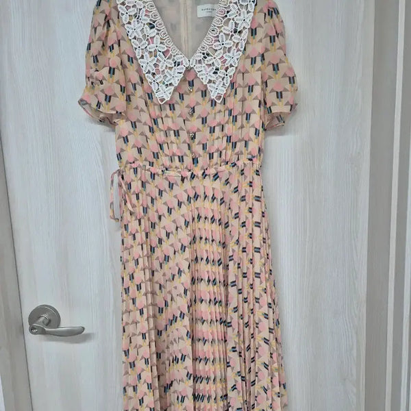 [BUNJANG] Lenibon Lace Collar Dress / 레니본 레이스카라 원피스