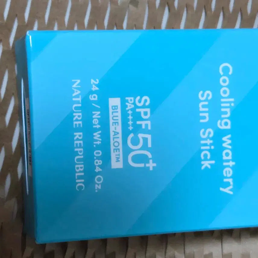 [BUNJANG] Nature Republic California Aloe Cooling Sun Stick Unused / [미사용] 네이처리퍼블릭 캘리포니아 알로에 쿨링 수분 선스틱