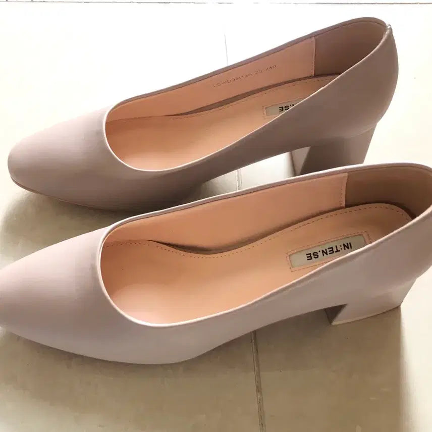 [BUNJANG] Elcanto Intense Basic Middle Heel Pumps Beige 240 / 엘칸토 인텐스 베이직 미들힐 펌프스 베이지 구두 240사이즈